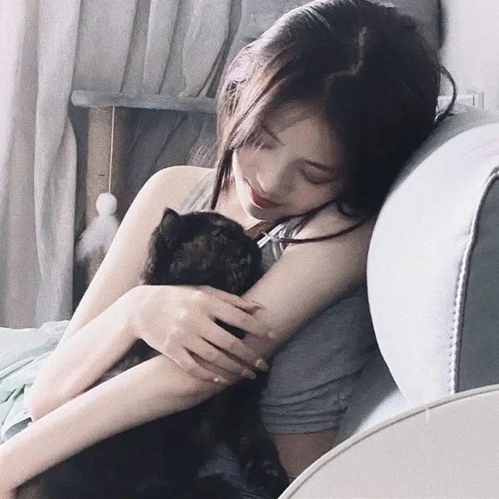 顾先生你的白月光给你生崽了